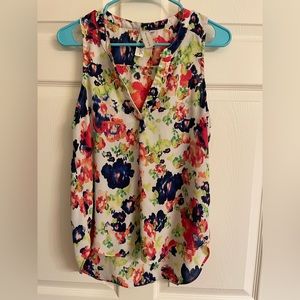Society Girl, Floral Print Blouse, Size Medium